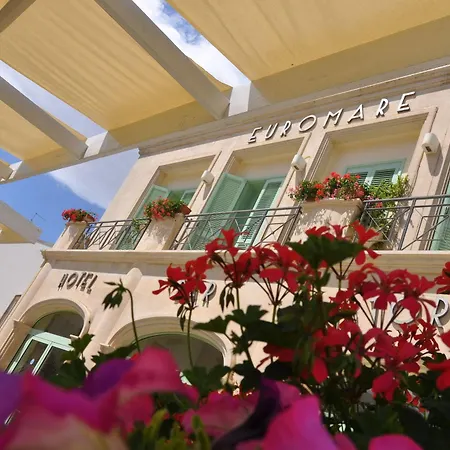 מלון Euromare 3*
