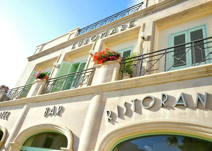 Отель Euromare Castro (Lecce)