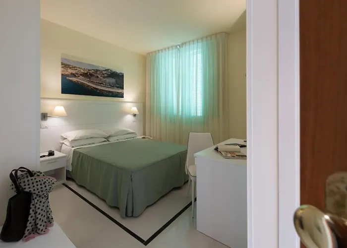 Euromare 3* Castro (Lecce)