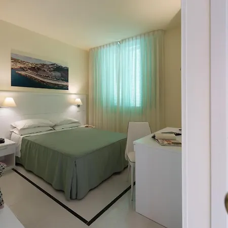 Euromare 3* Castro (Lecce)